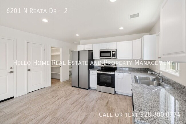 Building Photo - 6201 N Reata Dr