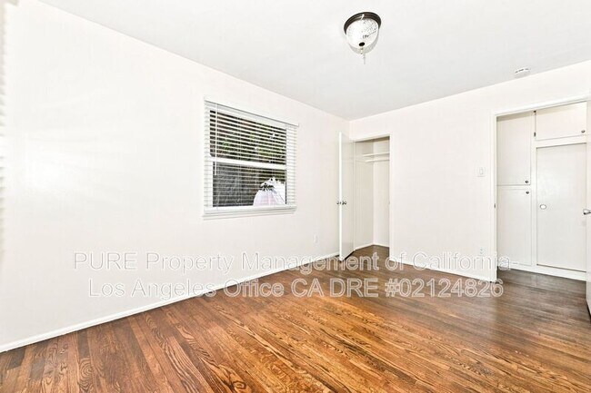 Building Photo - 4615 168th St