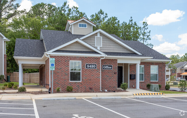 Leasing Office - Hoke Loop Commons