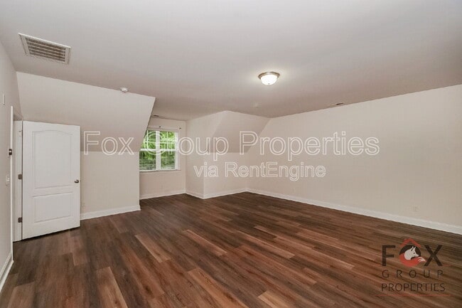 Building Photo - 117 Byers Commons Dr