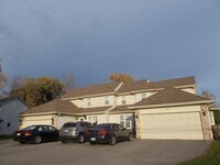 Building Photo - 8655 Old Green Bay Rd