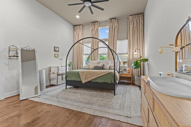 Building Photo - 317 Bridgeford Dr