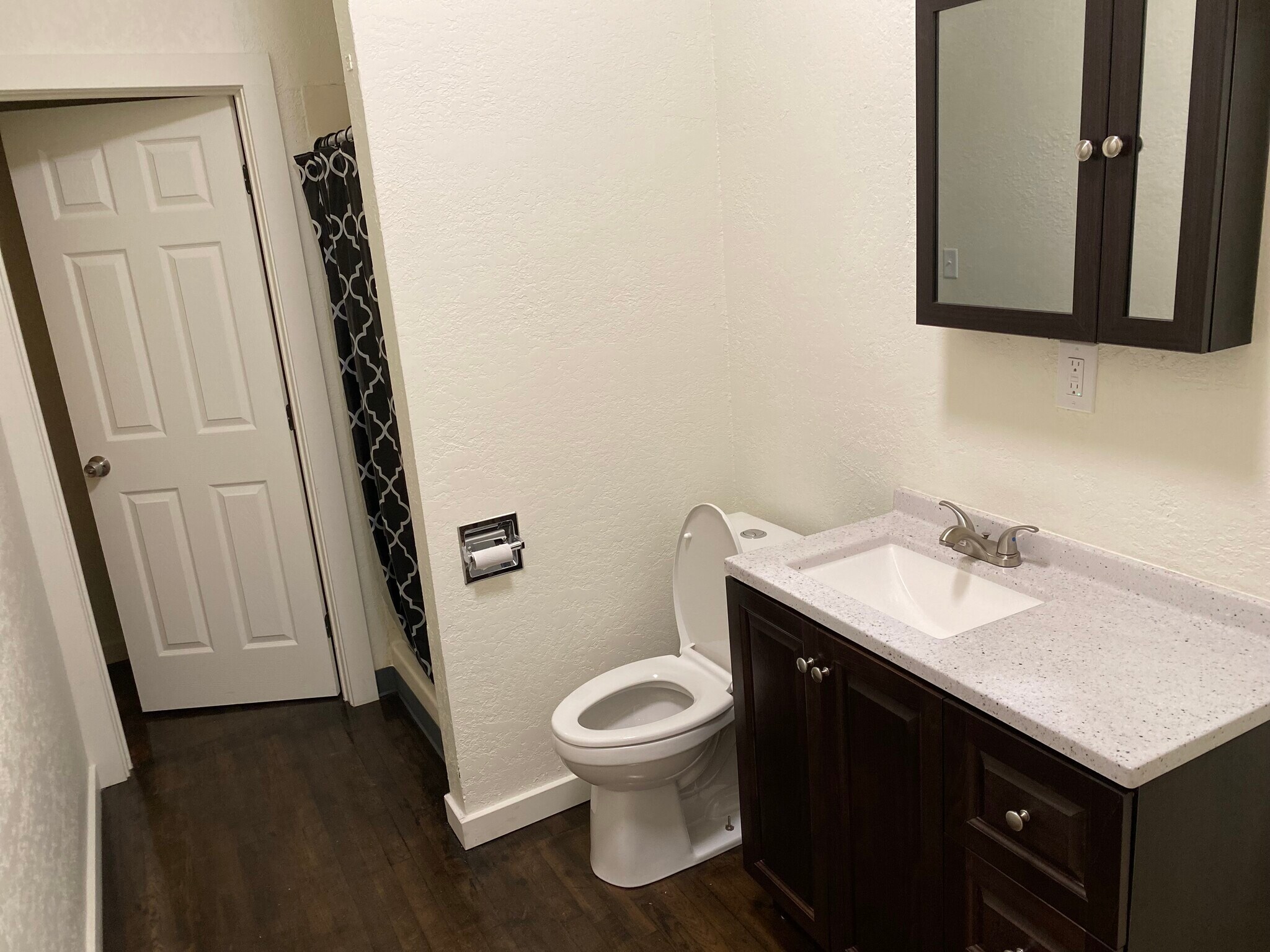 Building Photo - 639 16th St