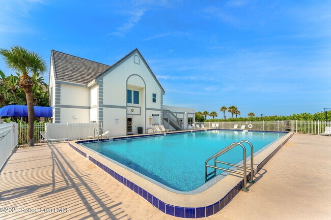 Building Photo - 220 Beach Park Ln