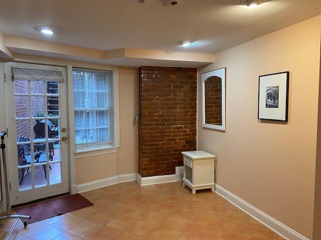 Building Photo - 3319 16th St NW