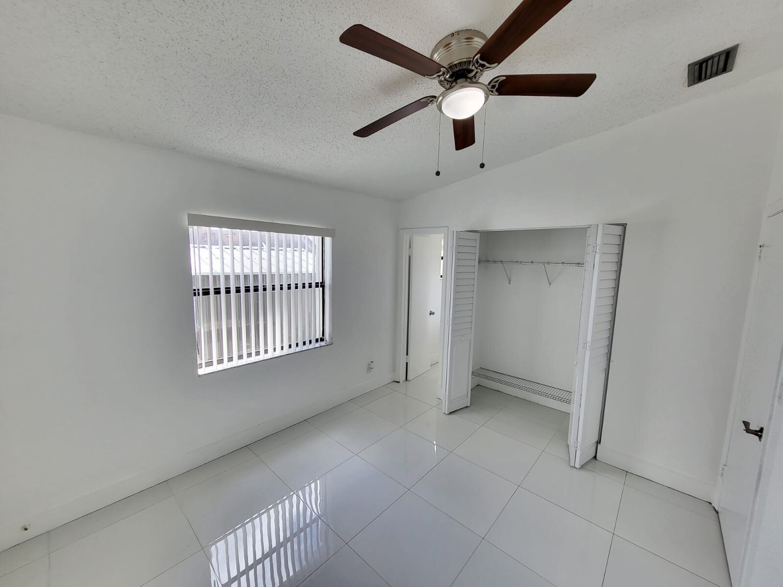 Building Photo - 20867 Snapper Pl