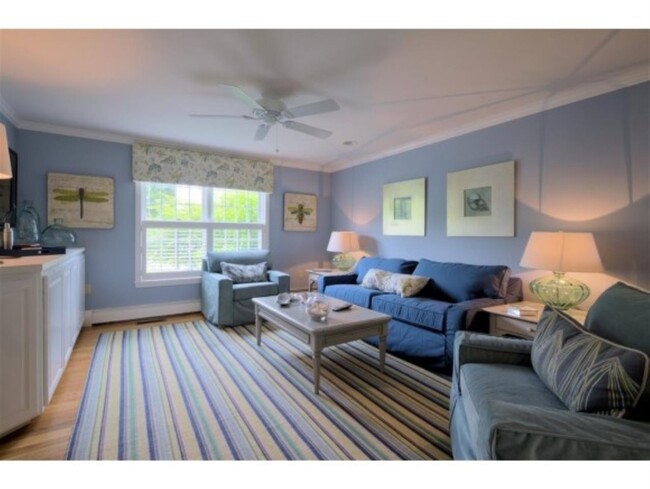 Living room with plenty of seating for all - 8 Myrica Ave