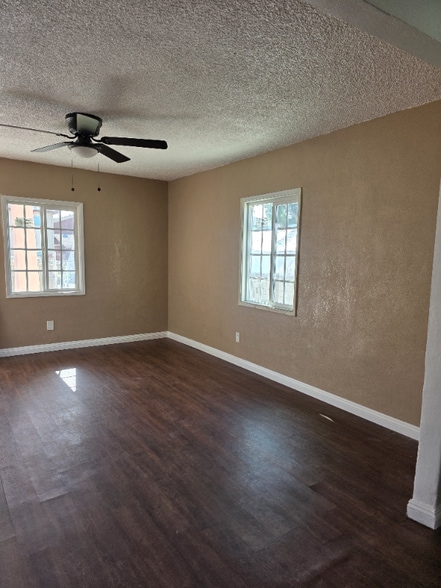 Building Photo - 4435 Triggs St