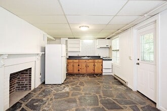 Building Photo - Pet-Friendly Fry's Spring Basement Apartment