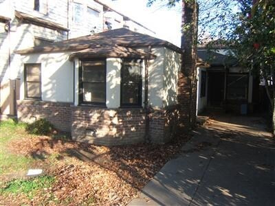  - 1715 H St