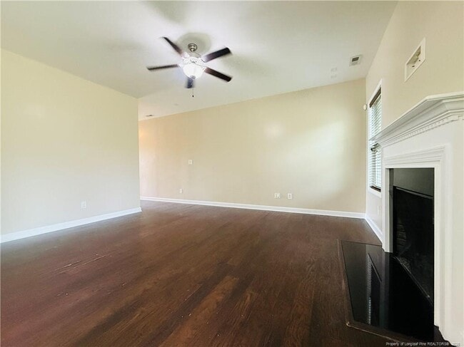 Building Photo - 5325 Nessee St