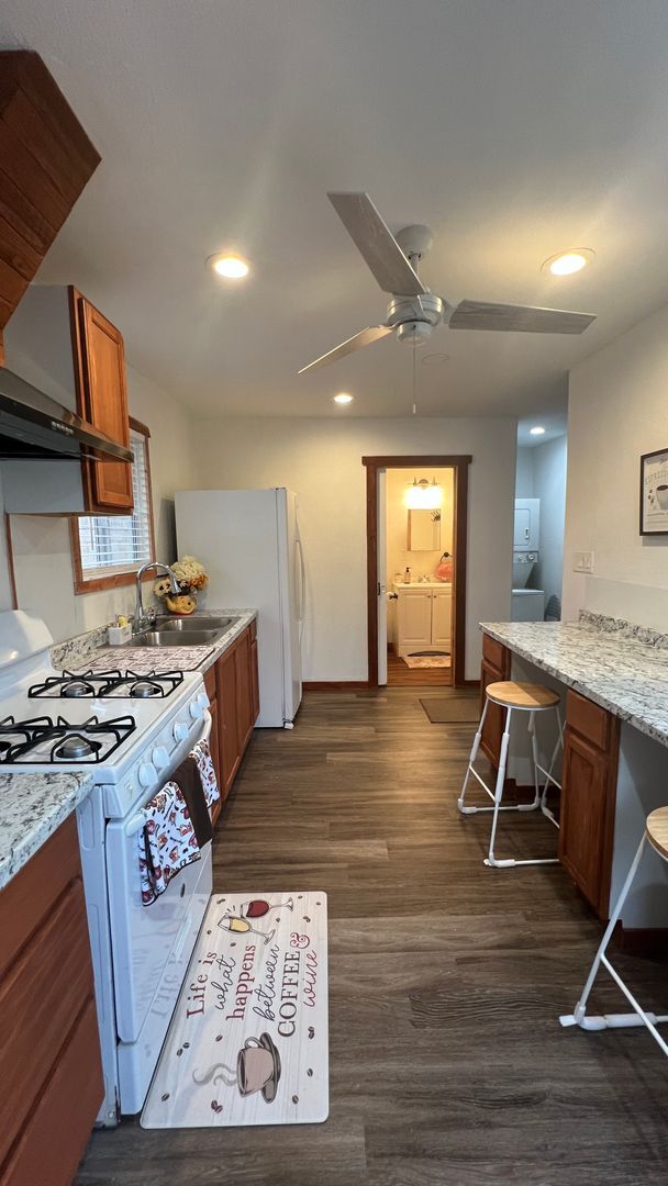 Building Photo - NEW Beautiful 3 Bedroom 1 Bath ADU - Furnished (Unfurnished Negotiable)