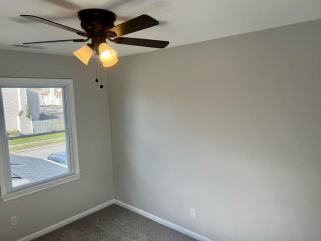 Building Photo - FOR RENT ROSEMONT AREA / VIRGINIA BEACH