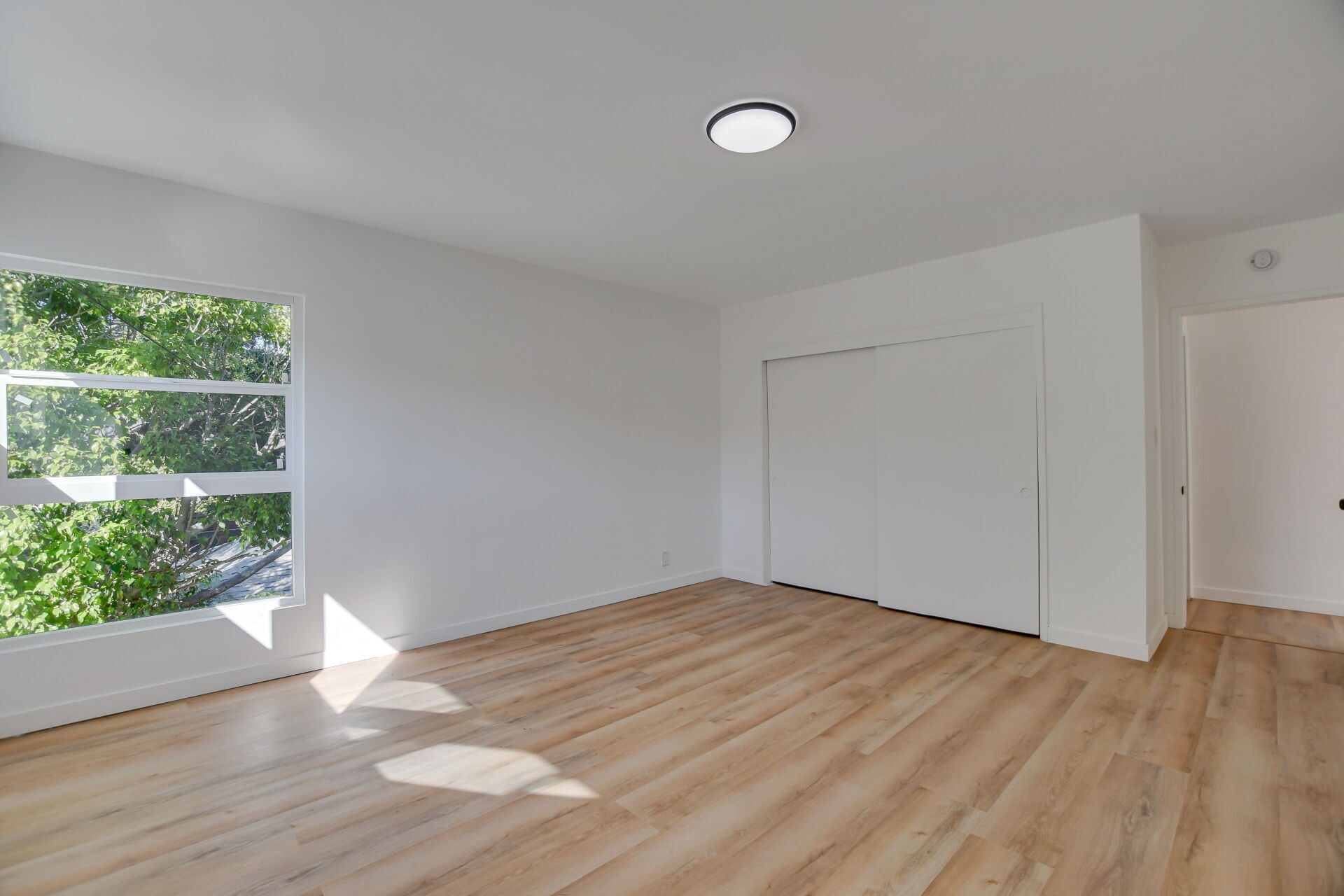 Building Photo - 2005 21st St