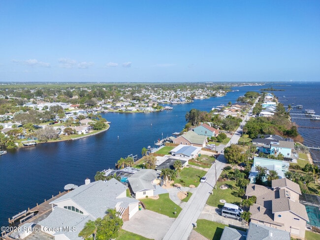Building Photo - 401 Milford Point Dr