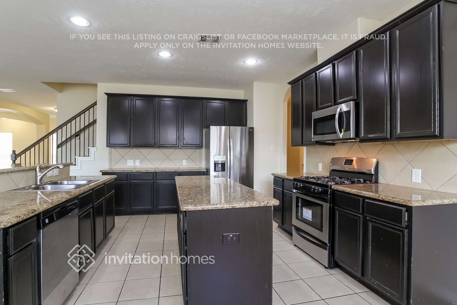 Building Photo - 3327 Orchid Trace Dr