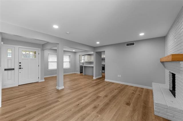 Building Photo - 7607 Wellcrest Dr