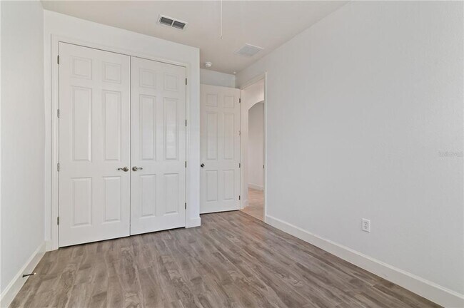 Building Photo - 2501 Harwich Dr