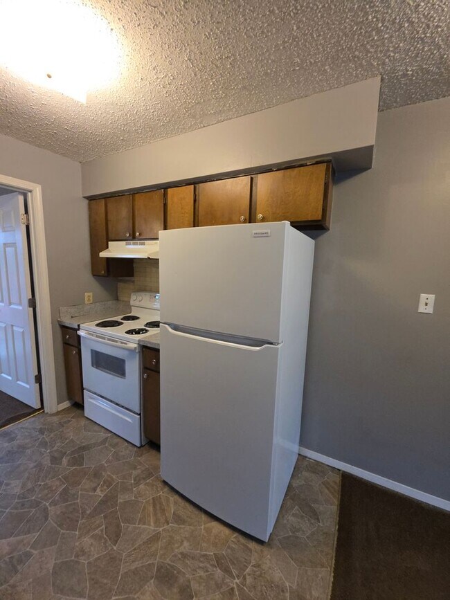 Building Photo - 218 Sequoyah Way