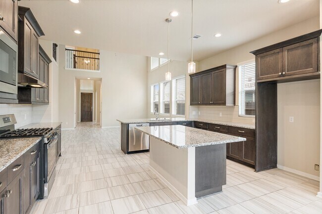Building Photo - 8714 Windsong Trail Dr