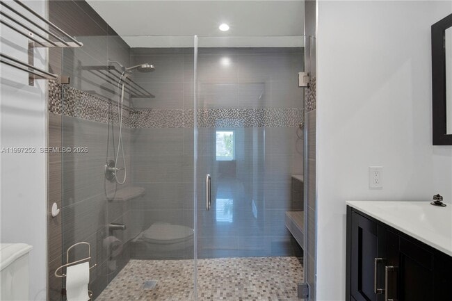 Building Photo - 5901 SW 45th St