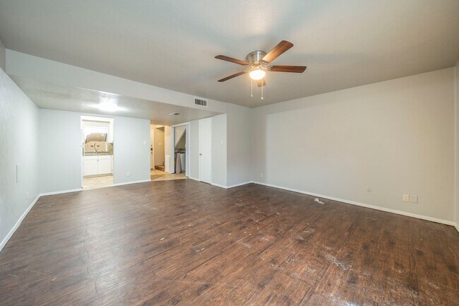 Building Photo - 3109 Las Vegas Trail