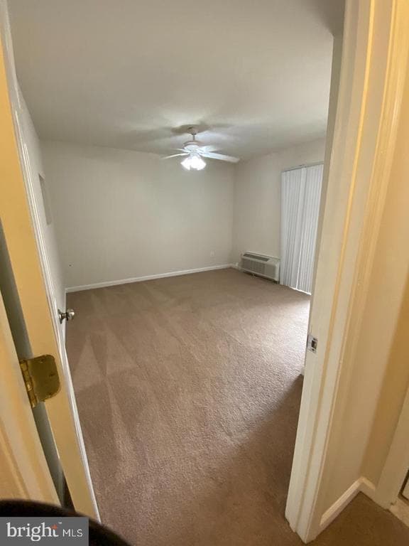 Building Photo - 300 E Furman Dr