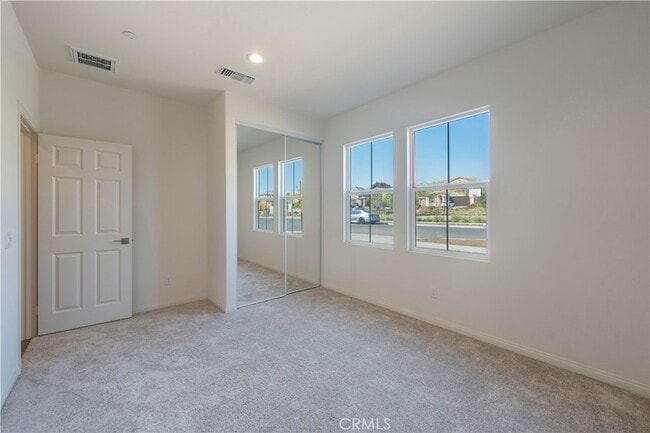 Building Photo - 9654 Honeyberry Ln