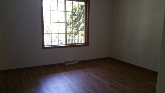 Building Photo - 603 Sunnybrook Dr