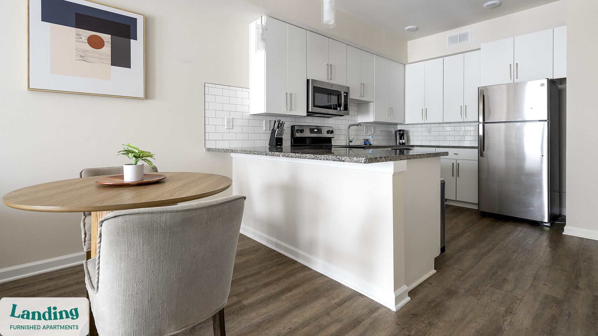 Building Photo - 170 Emery Ave NW