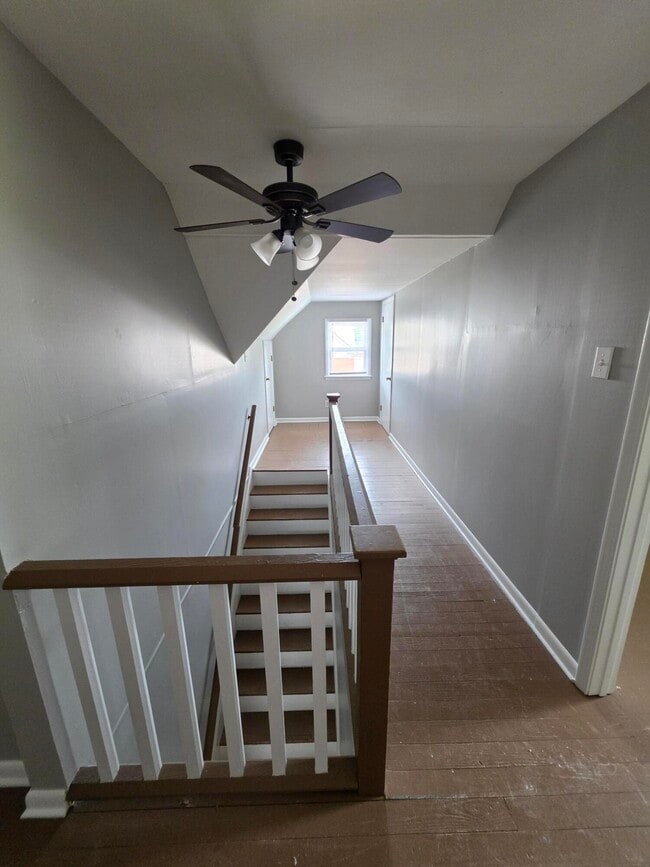 Building Photo - 1038 Kees Rd