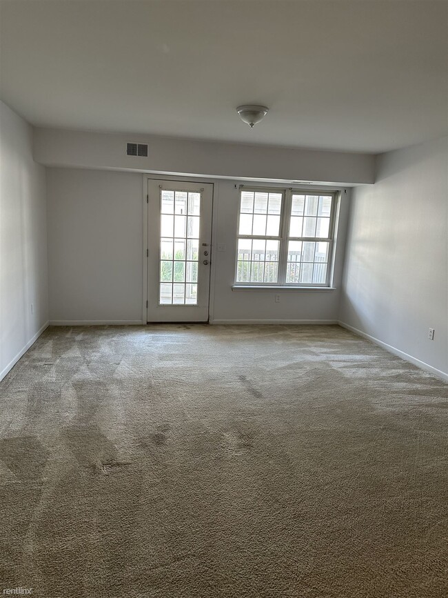 Building Photo - 2 br, 2 bath Condo - 2253 South Main Stree...