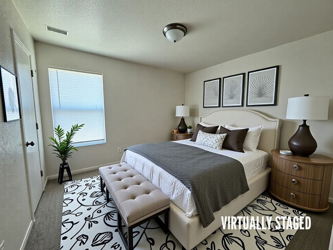 Building Photo - 4609 Waterproof Dr