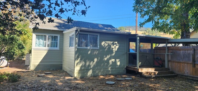 Building Photo - 5967grovestreet.is4lease.com