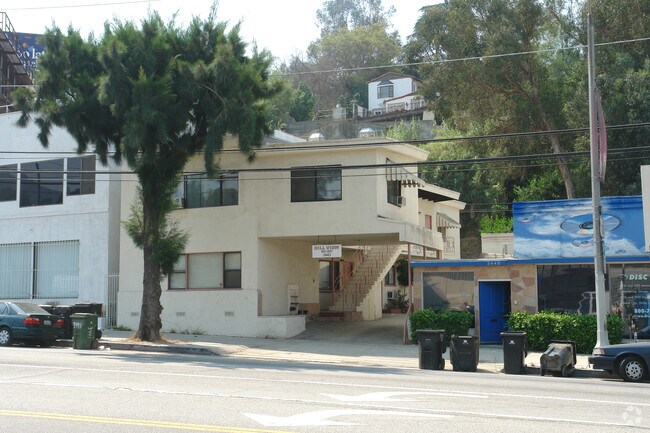 Building Photo - 3443 Cahuenga Blvd W