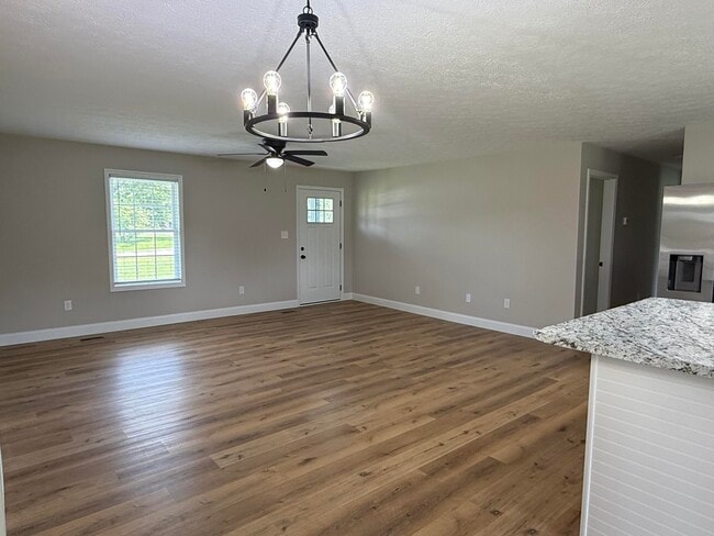 Building Photo - 403 Opossum Kingdom Rd