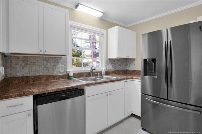 Building Photo - 511 Dandridge Dr