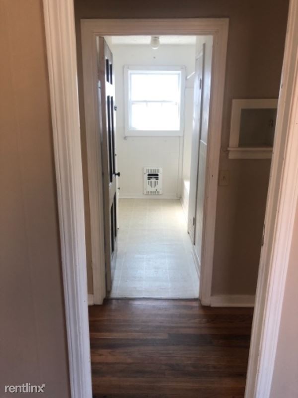 Building Photo - 2 br, 1 bath House - 832 Austin St