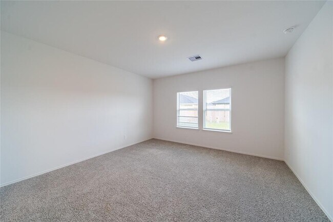Building Photo - 30831 Khepri Ct