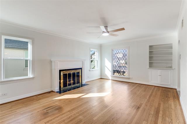 Building Photo - 4521 Mockingbird Ln