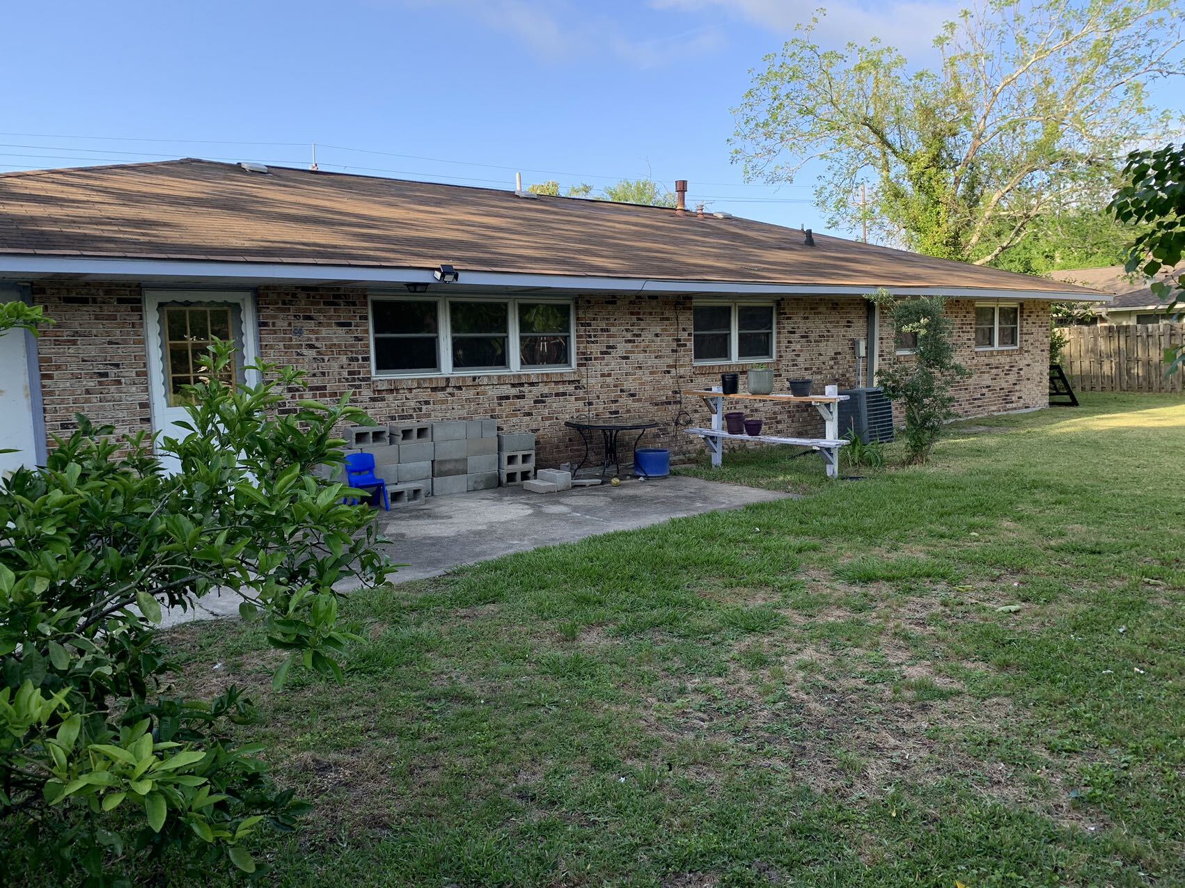 Building Photo - 20187 Pineville Rd
