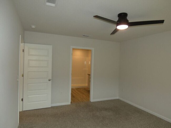 Building Photo - 8617 Tarsus Dr