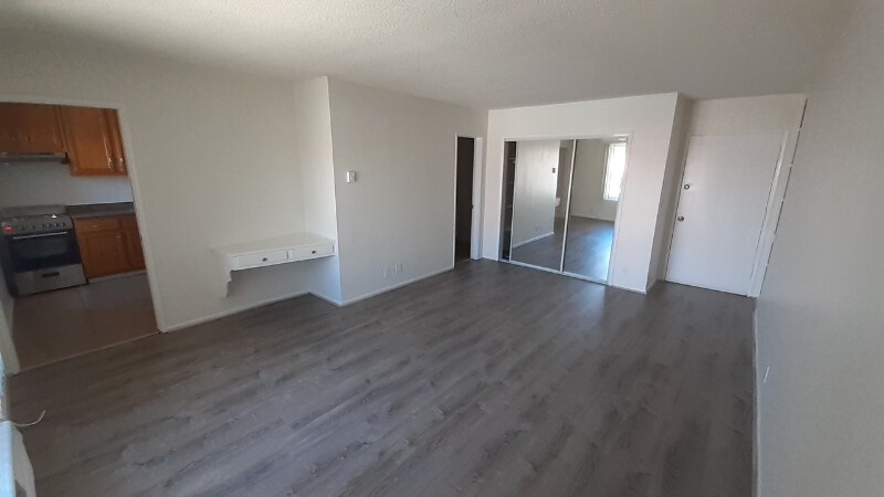 Building Photo - 5929 Laurel Canyon Blvd