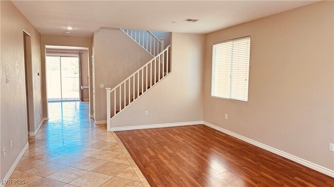 Building Photo - 166 Lenape Heights Ave