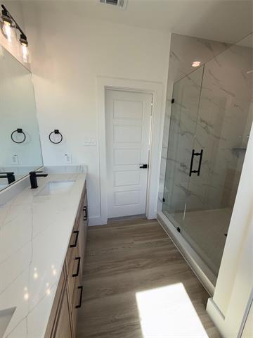 Building Photo - 5508 Mesa Cir