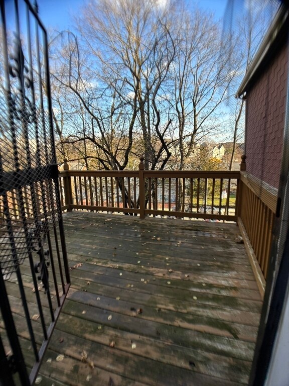 Building Photo - 23 Juniper St