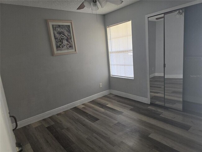 Building Photo - 2494 Sweetwater Club Cir