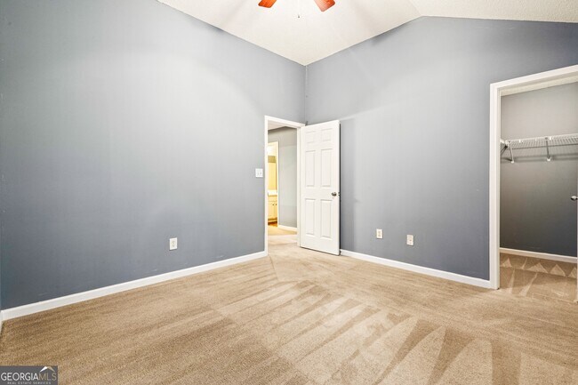 Building Photo - 5955 Raventree Ct