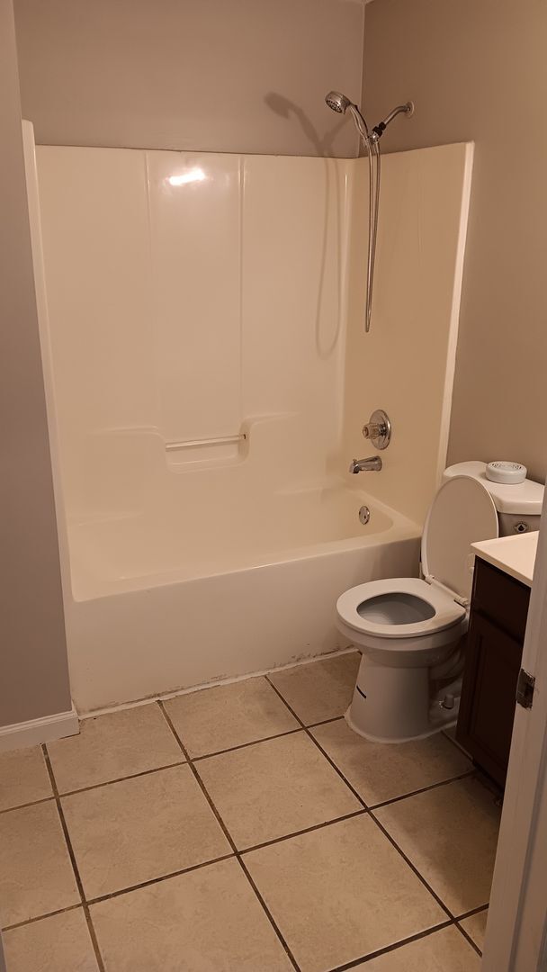 Building Photo - Charming 3BR2BA House in Columbus