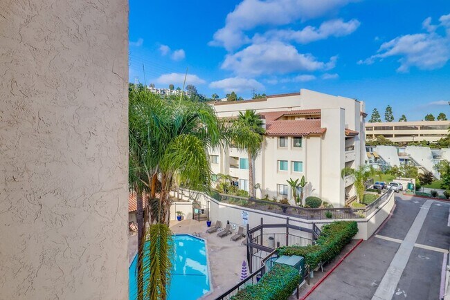 Building Photo - Spacious 3BD/2BA Condo in Mission Greens -...